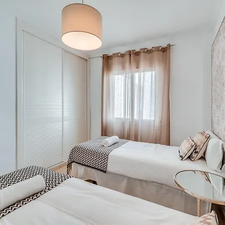 Διαμέρισμα Vacation I Terrazas De Banus, Romantic, Jacuzzi, Pet-friendly, Cosy Duplex Penthouse, 2min Walk To Marina