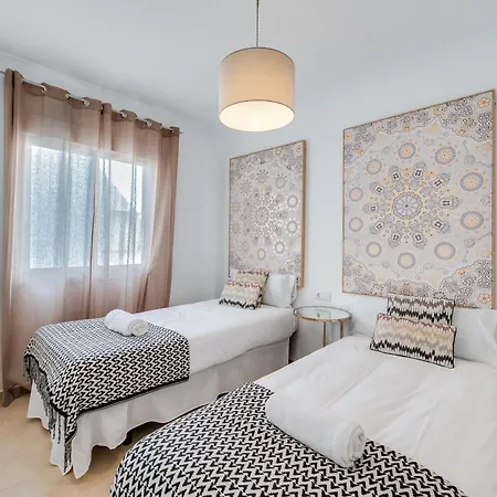 Vacation I Terrazas De Banus, Romantic, Jacuzzi, Pet-friendly, Cosy Duplex Penthouse, 2min Walk To Marina Marbella